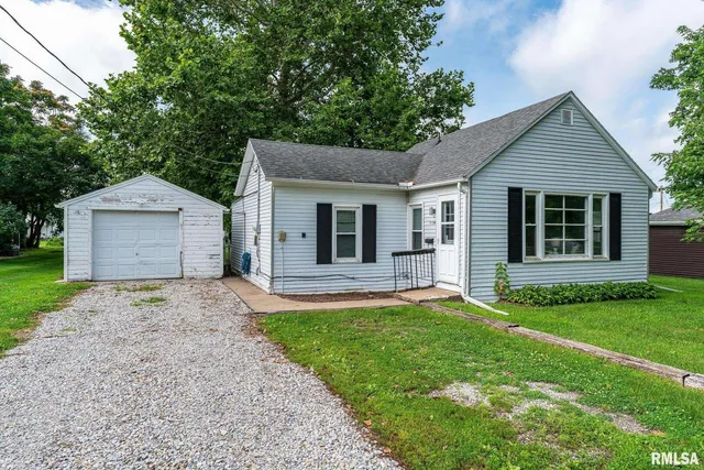 $68,000 | 912 Southwest 5th Street, Aledo, IL 61231