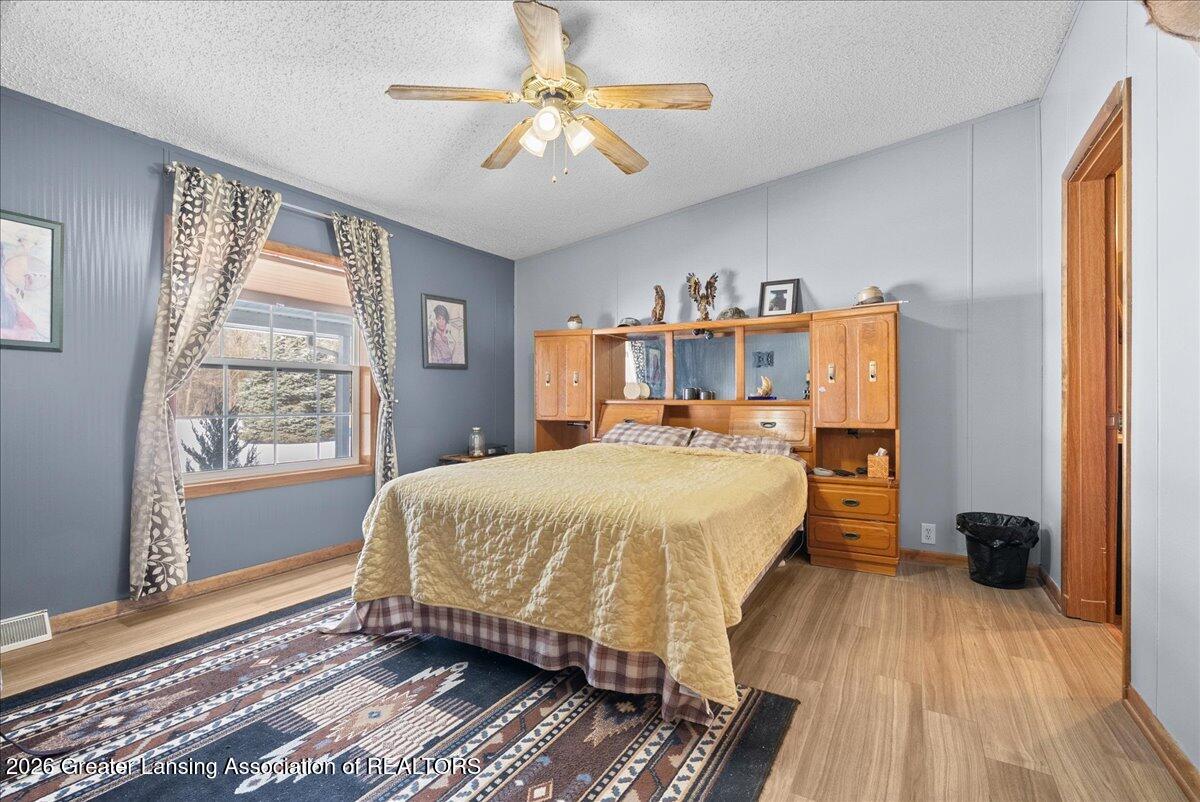 6822 North Maple River Road Elsie, MI 48831 - Photo 15 of 36 23-Media Jett - 13