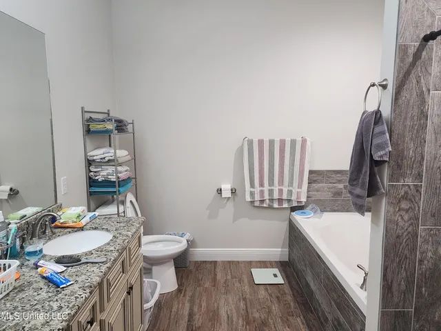 $275,000 | 9 Timaquana Drive, Picayune, MS 39466