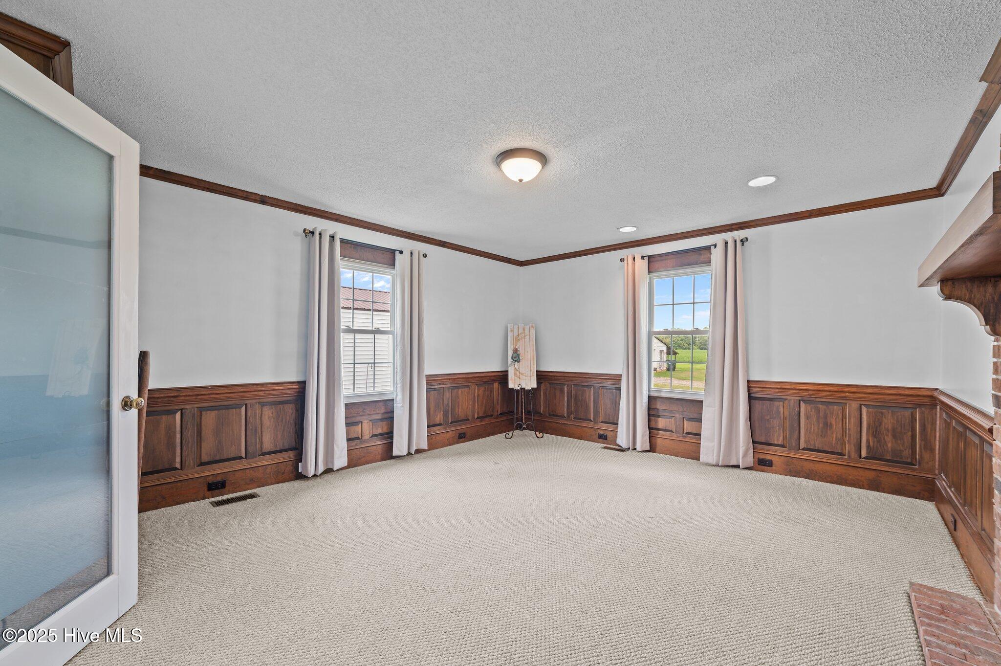 5934 Highway 42 Macclesfield, NC 27852 - Photo 40 of 50 Den/Office