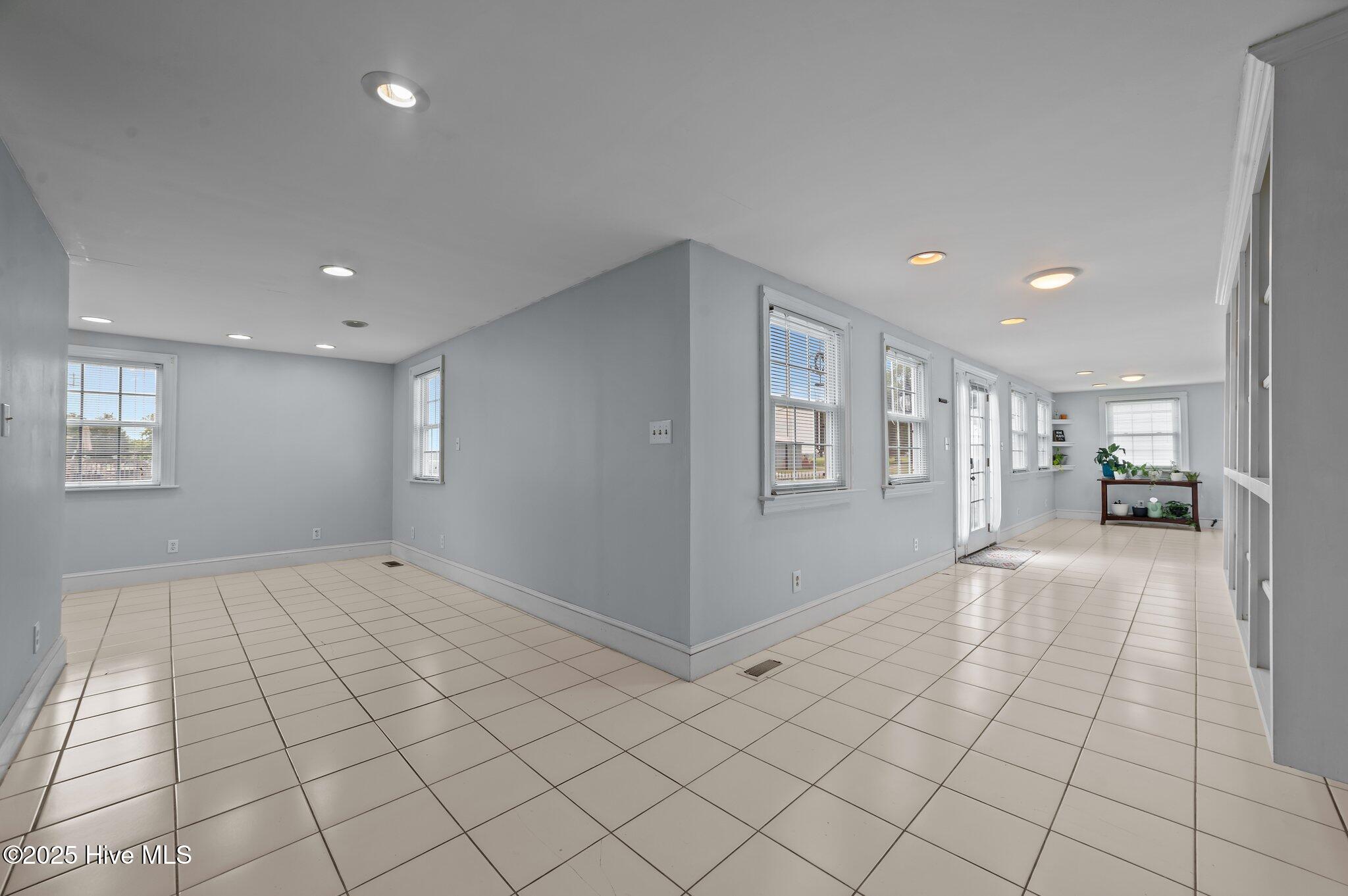 5934 Highway 42 Macclesfield, NC 27852 - Photo 43 of 50 Sunroom