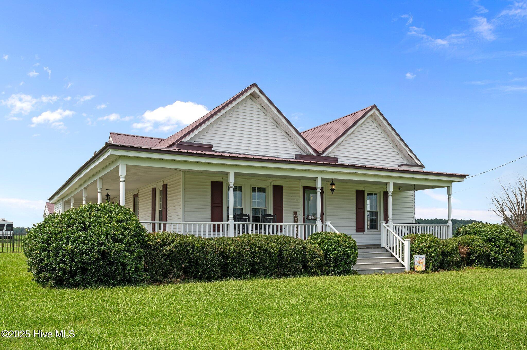5934 Highway 42 Macclesfield, NC 27852 - Photo 4 of 50 Front of the House