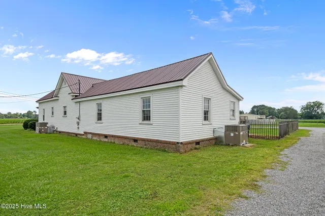 $275,000 | 5934 Highway 42, Macclesfield, NC 27852