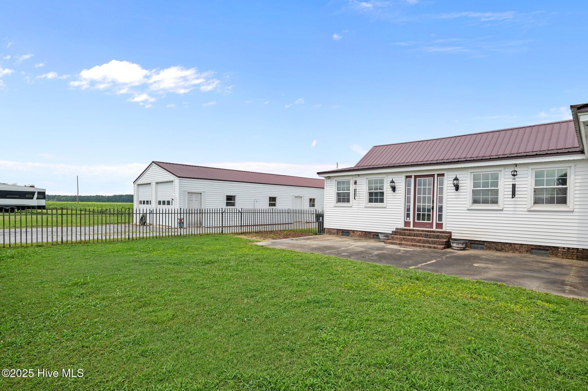 5934 Highway 42 Macclesfield, NC 27852 - Photo 7 of 50 Side View