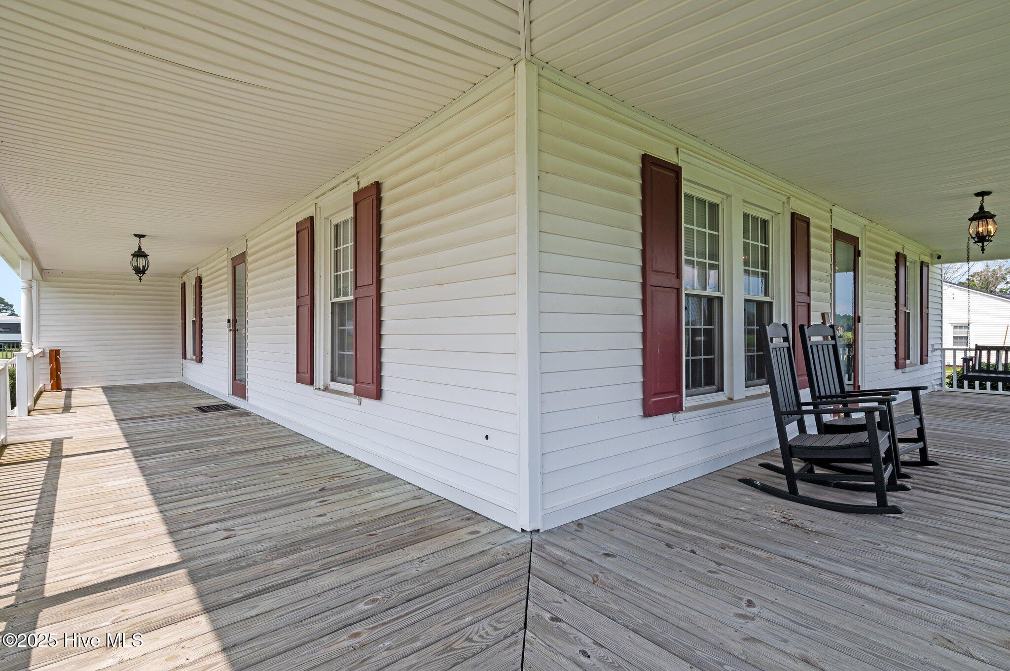 5934 Highway 42 Macclesfield, NC 27852 - Photo 9 of 50 Wrap Around Porch