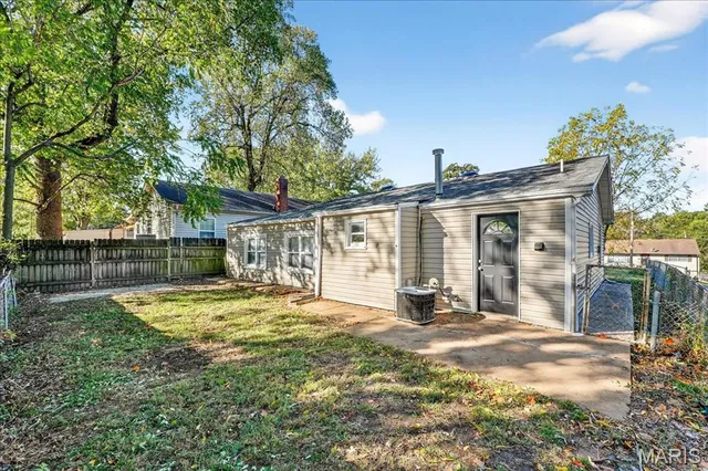 $179,900 | 8022 Joel Avenue, St. Louis, MO 63123