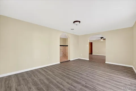 $179,900 | 8022 Joel Avenue, St. Louis, MO 63123