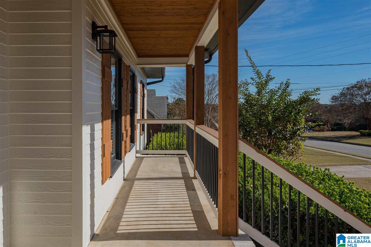 311 Woodward Road Trussville, AL 35173 - Photo 4 of 50