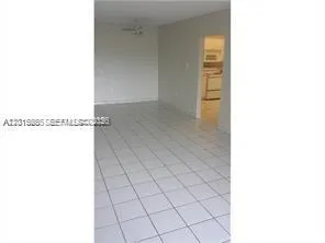 $1,725 | 5100 Southwest 41st Street, Unit 322, Pembroke Park, FL 33023