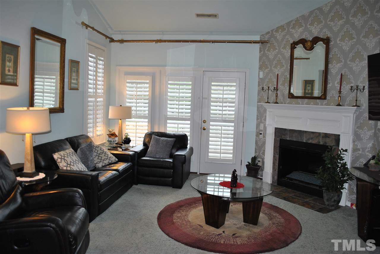 11006 Louson Place Raleigh, NC 27614 - Photo 9 of 25 Gallery Image 9