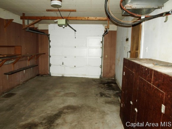 403 South Main Street Avon, IL 61415 - Photo 16 of 19 Gallery Image 16