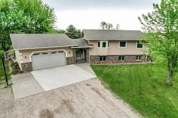 $639,899 | 31528 63rd Street, Hillman, MN 56338