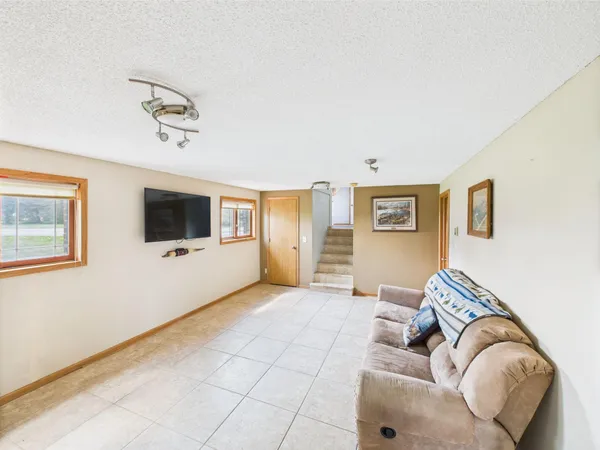 $639,899 | 31528 63rd Street, Hillman, MN 56338