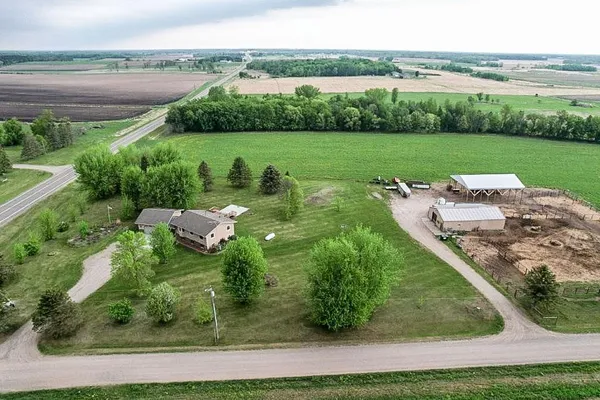 $639,899 | 31528 63rd Street, Hillman, MN 56338
