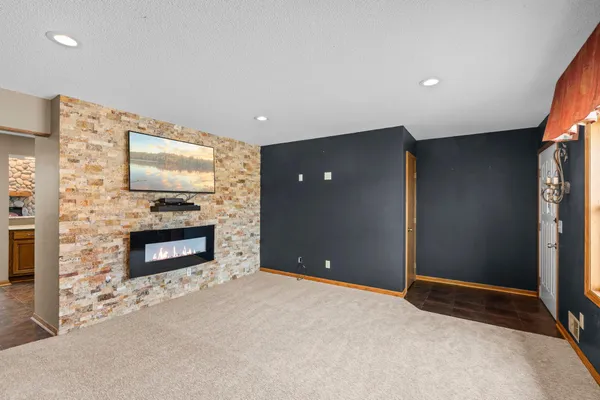 $475,000 | 7849 Monroe Street Northeast, Spring Lake Park, MN 55432