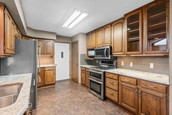 $475,000 | 7849 Monroe Street Northeast, Spring Lake Park, MN 55432