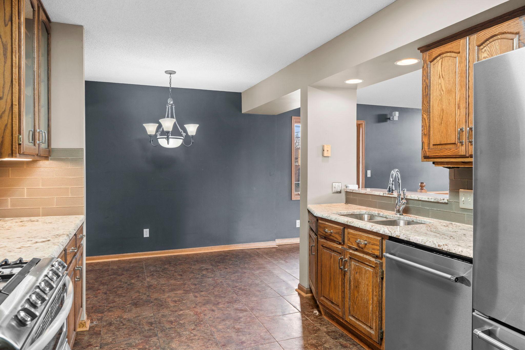 7849 Monroe Street Northeast Spring Lake Park, MN 55432 - Photo 17 of 74