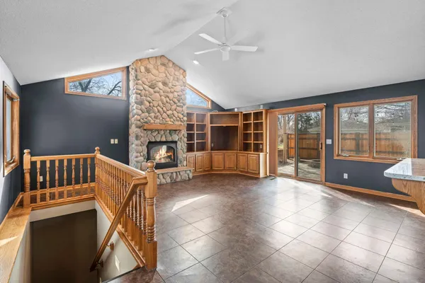 $475,000 | 7849 Monroe Street Northeast, Spring Lake Park, MN 55432