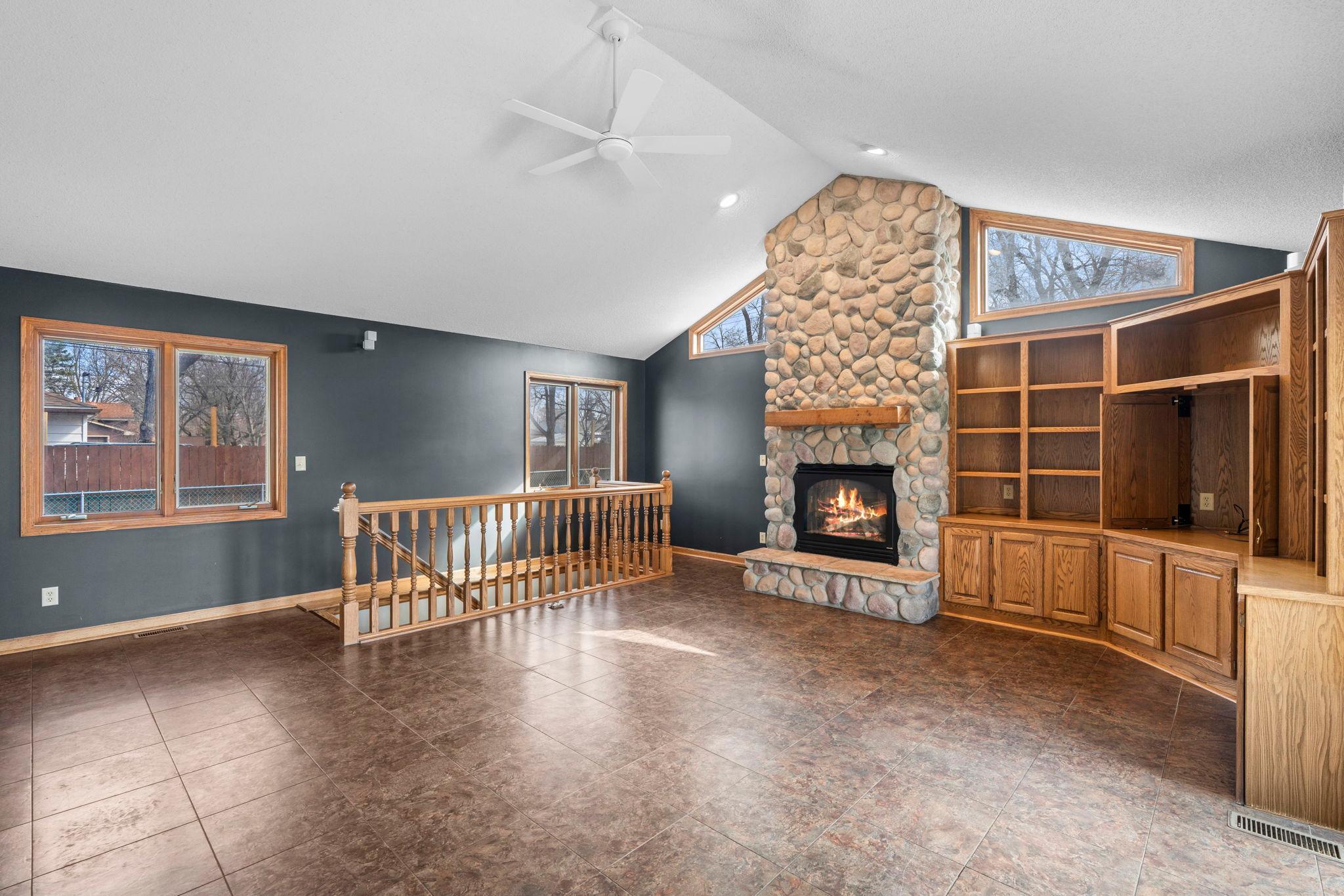 7849 Monroe Street Northeast Spring Lake Park, MN 55432 - Photo 21 of 74