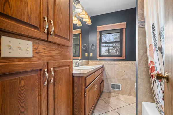 $475,000 | 7849 Monroe Street Northeast, Spring Lake Park, MN 55432