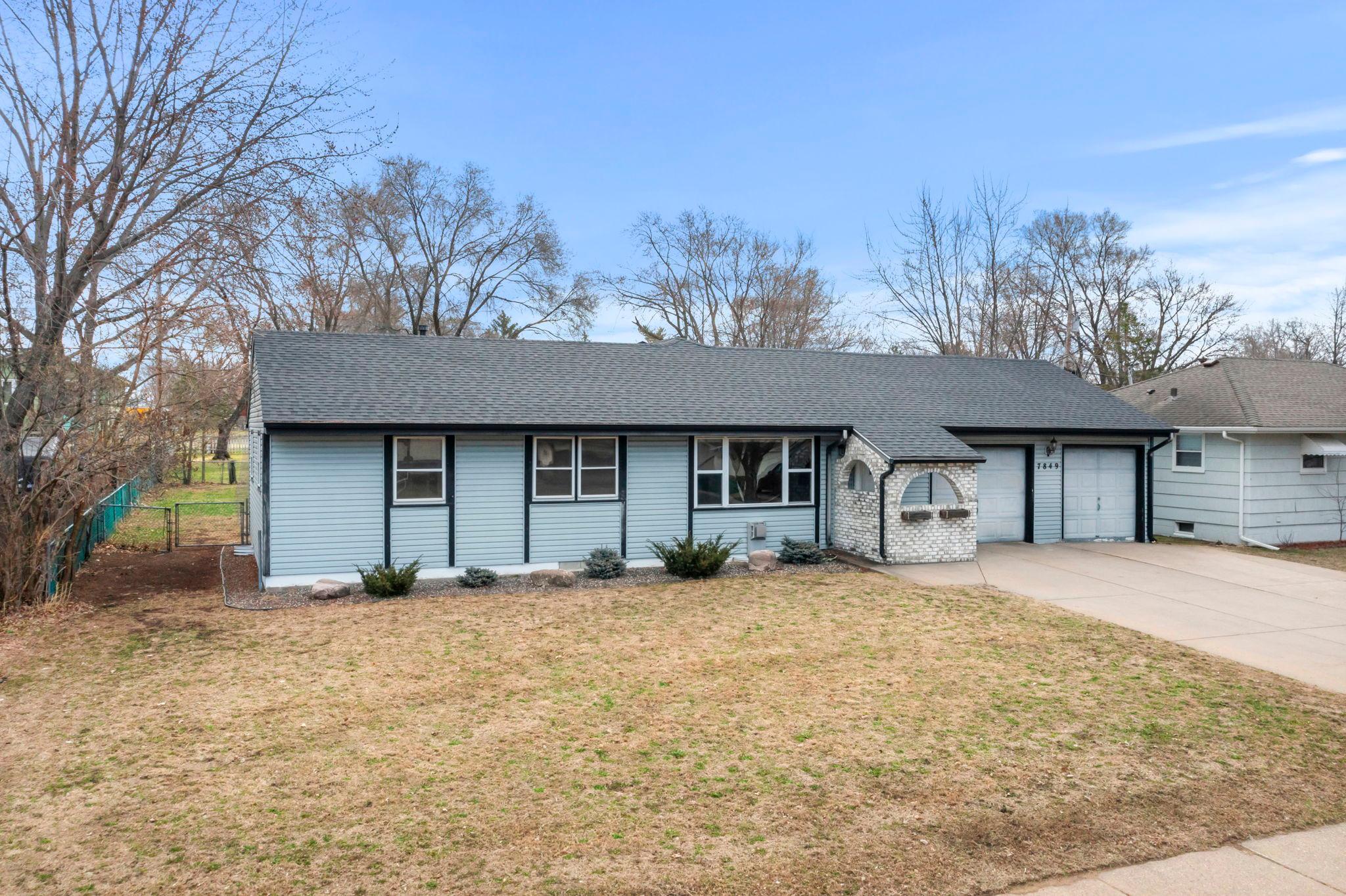 7849 Monroe Street Northeast Spring Lake Park, MN 55432 - Photo 4 of 74