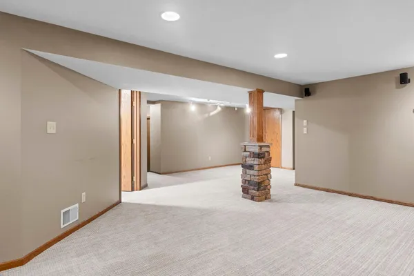 $475,000 | 7849 Monroe Street Northeast, Spring Lake Park, MN 55432