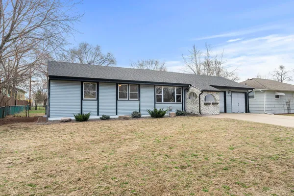 $475,000 | 7849 Monroe Street Northeast, Spring Lake Park, MN 55432