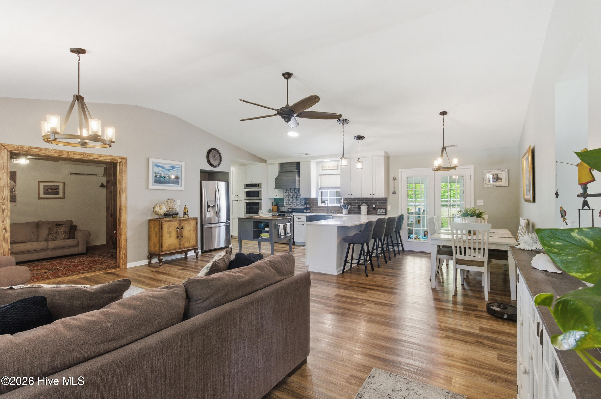 245 Barrington Ridge Bogue, NC 28570 - Photo 9 of 45