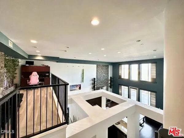 $695,000 | 1901 Victoria Avenue, Unit 201, Oxnard, CA 93035