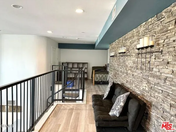 $695,000 | 1901 Victoria Avenue, Unit 201, Oxnard, CA 93035