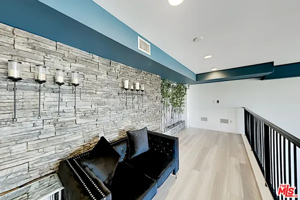 $695,000 | 1901 Victoria Avenue, Unit 201, Oxnard, CA 93035