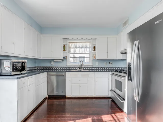 $315,000 | 1416 West Acres Road, Joliet, IL 60435