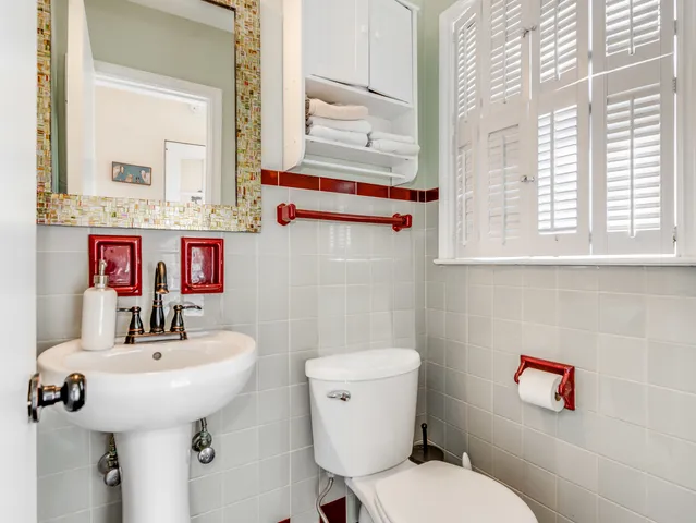 $315,000 | 1416 West Acres Road, Joliet, IL 60435