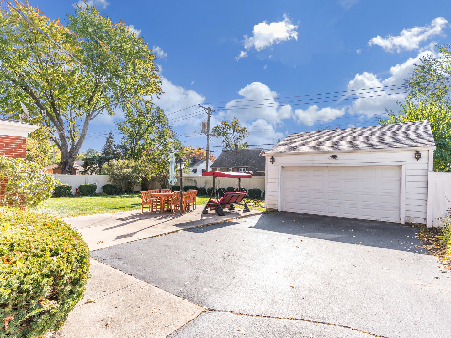 1416 West Acres Road Joliet, IL 60435 - Photo 26 of 30 a view of a parking area