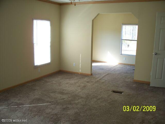 911 Wells Loop Jasper, AL 35503 - Photo 8 of 10 Gallery Image 8
