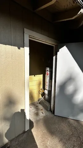 a view of an empty garage