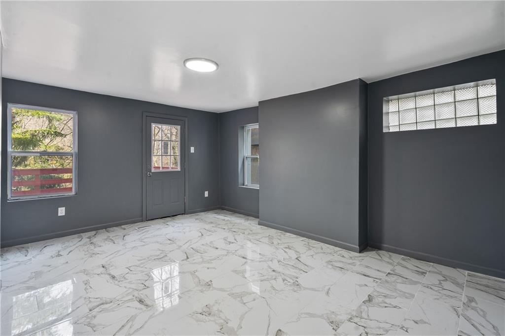 26 Bryn Mawr Road Pittsburgh, PA 15221 - Photo 28 of 32