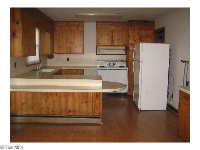 361 Bluemont Road Mount Airy, NC 27030 - Photo 4 of 6 Kitchen.