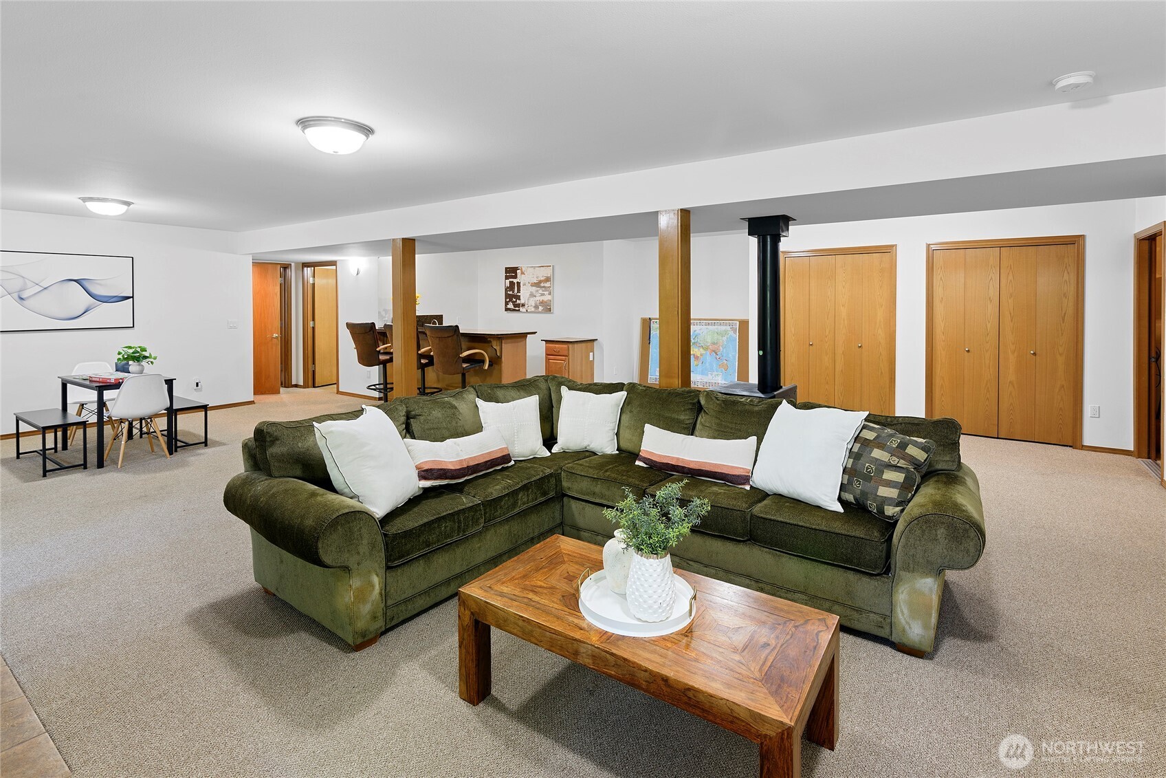 8324 Springridge Road Northeast Bainbridge Island, WA 98110 - Photo 18 of 35 Gallery Image 18