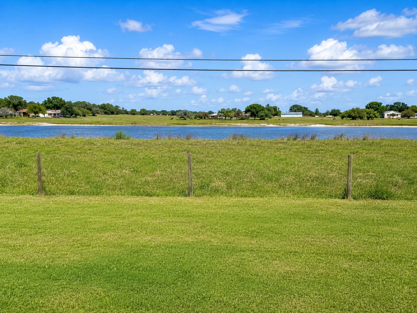 1806 John Road Clewiston, FL 33440 - Photo 17 of 18 yard