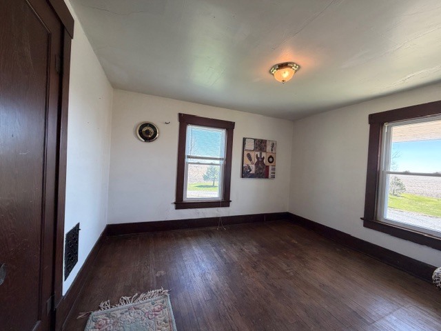 915 East Emery Road Decatur, IL 62526 - Photo 18 of 36