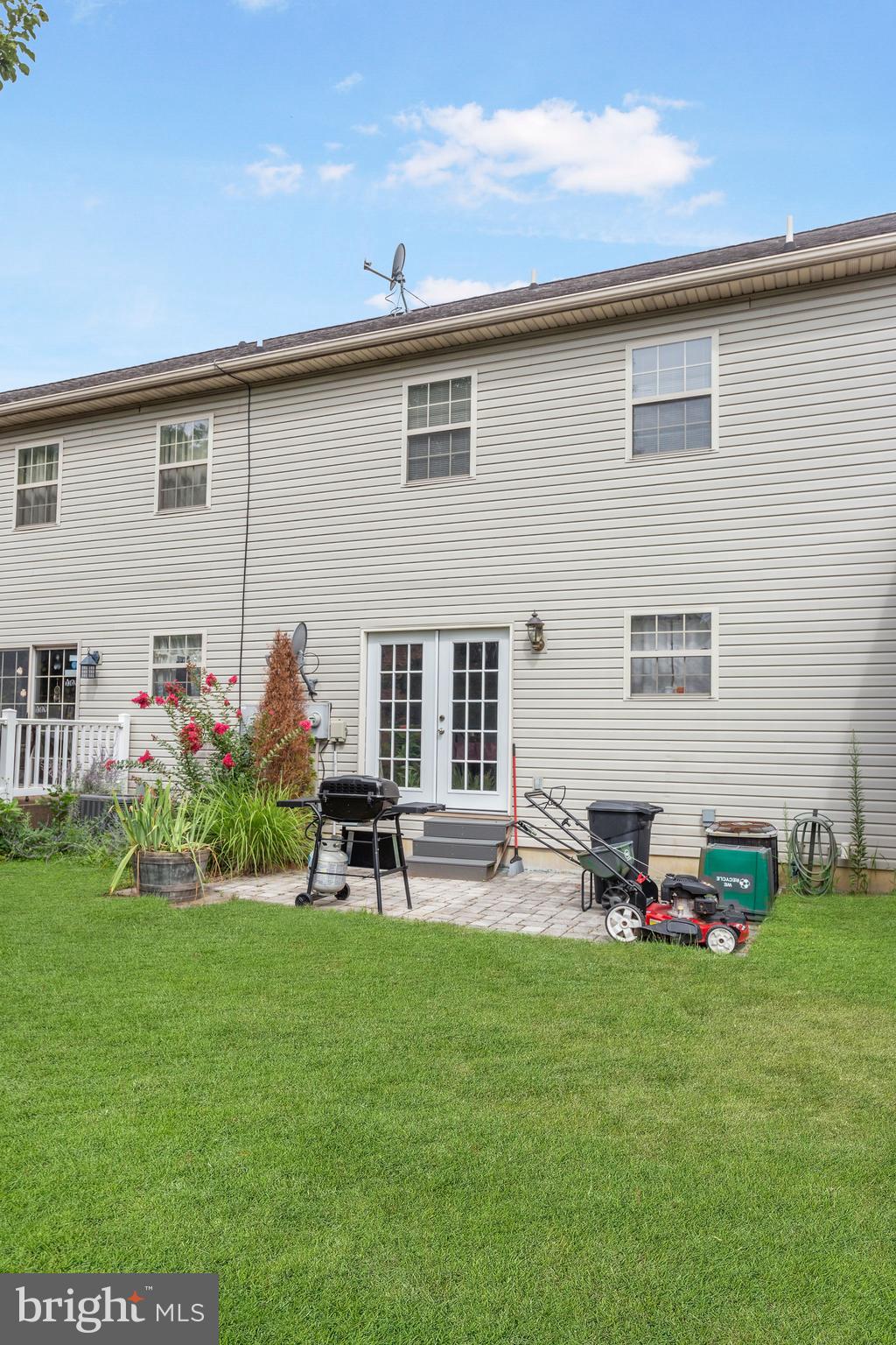 462 West Walnut Street Hanover, PA 17331 - Photo 24 of 25 backyard