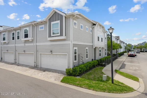 $420,000 | 7440 Loggerhead Court, Jacksonville, FL 32256