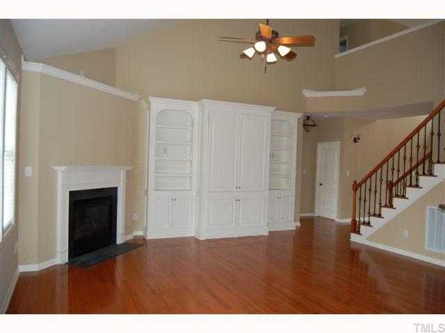 8620 Churchdown Court Raleigh, NC 27613 - Photo 3 of 12 Den/Family/Great Room