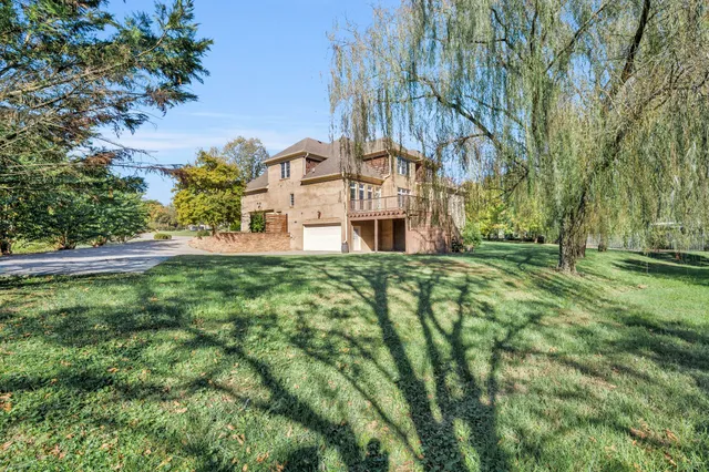 $1,985,000 | 8208 Boxmere Court, Brentwood, TN 37027