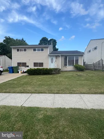 $599,999 | 4 Dunlap Drive, Parlin, NJ 08859