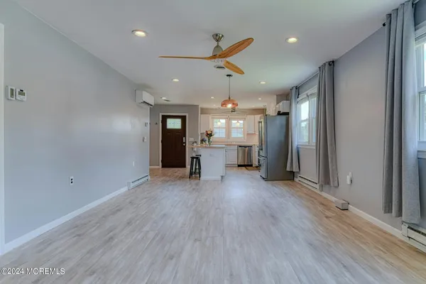 $2,400 | 35 Auburn Street, Unit 54B, Whiting, NJ 08759