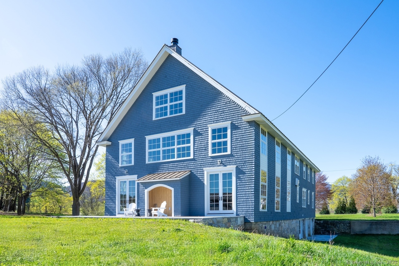 65 Hammertown Road Salisbury, CT 06068 - Photo 17 of 39