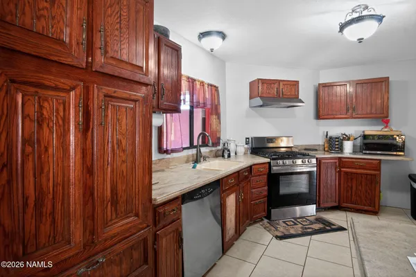 $376,000 | 2501 Mountain Drive, Winslow, AZ 86047