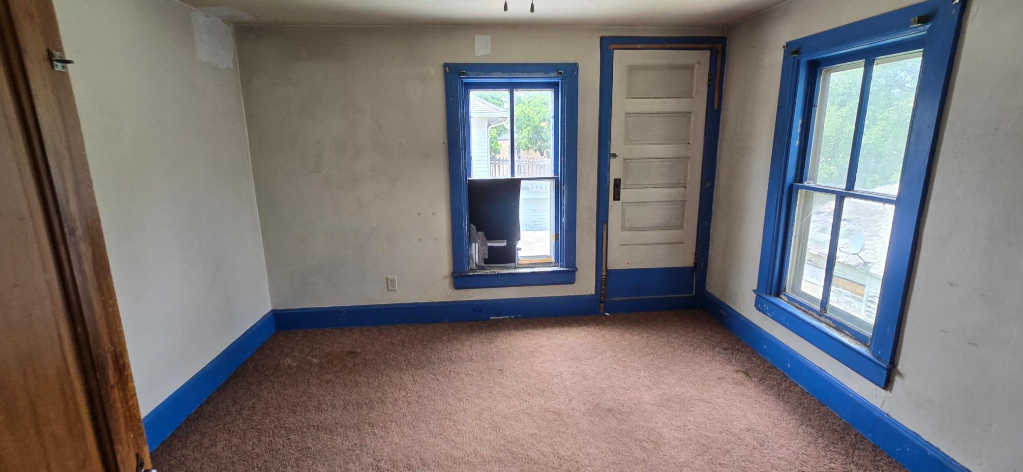 922 White Street Jackson, MN 56143 - Photo 12 of 14